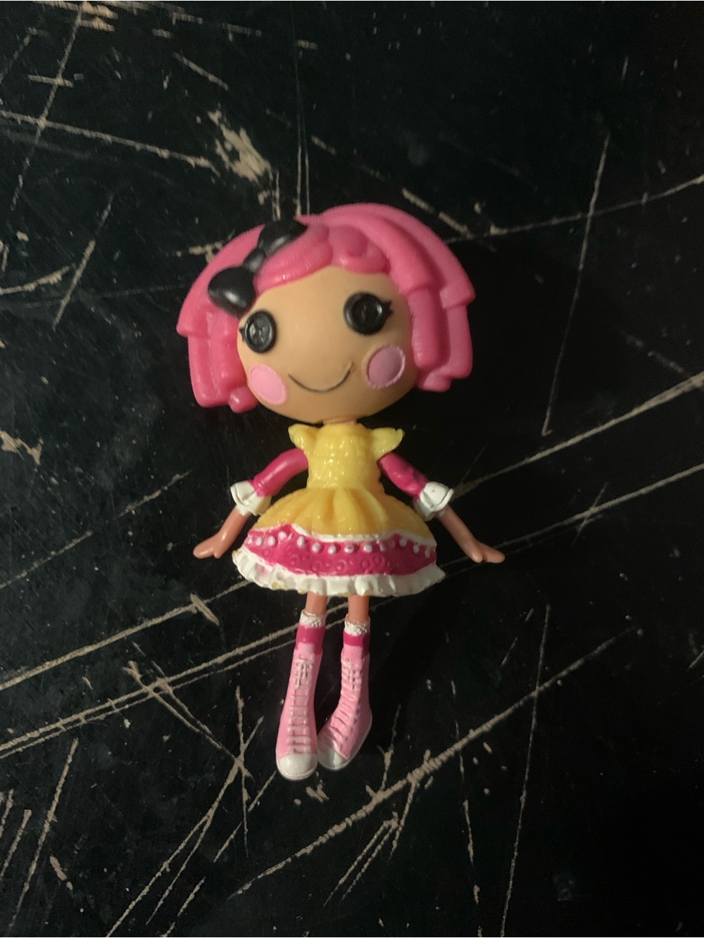 MGA Lalaloopsy Mini Crumbs Sugar Cookie 3" Mini Doll Figurine